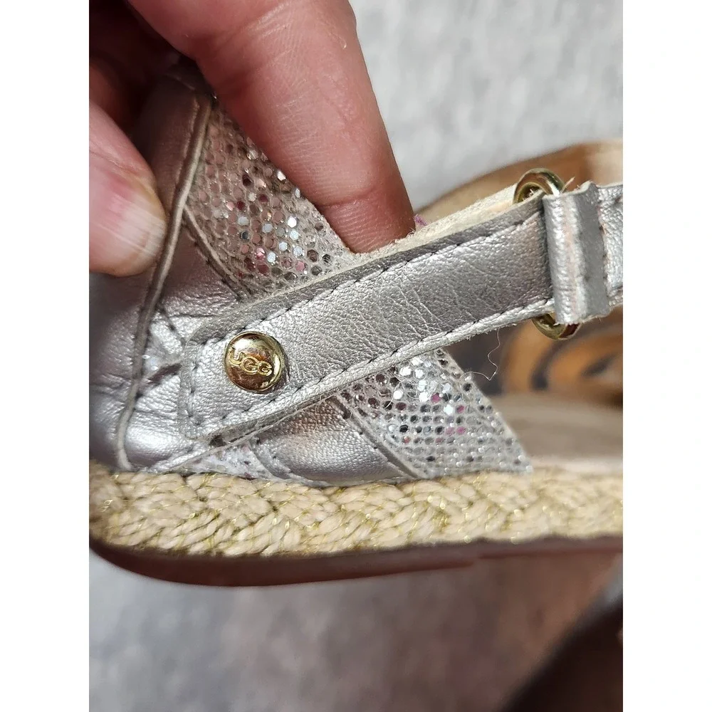 UGG Sandals Toddler Girls 11 Silver Metallic Glitter Espadrille F16018A